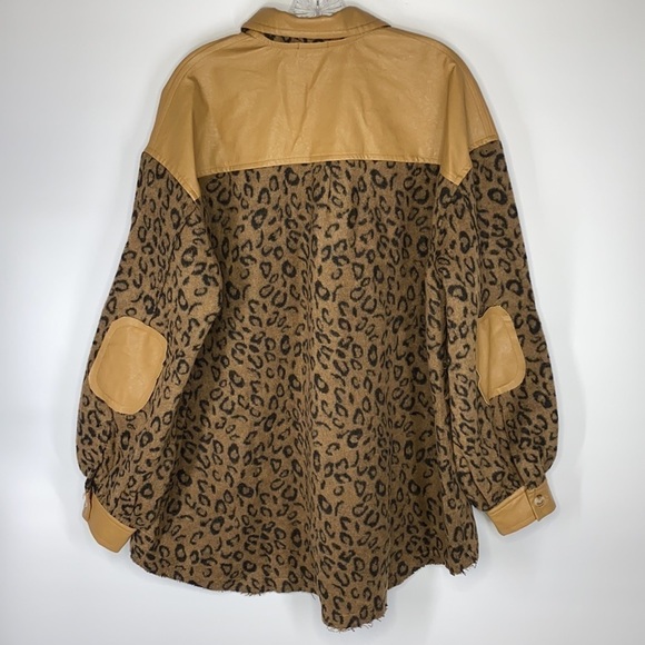 POL Cheetah Print Button Up Jacket Size Large - Picture 2 of 7